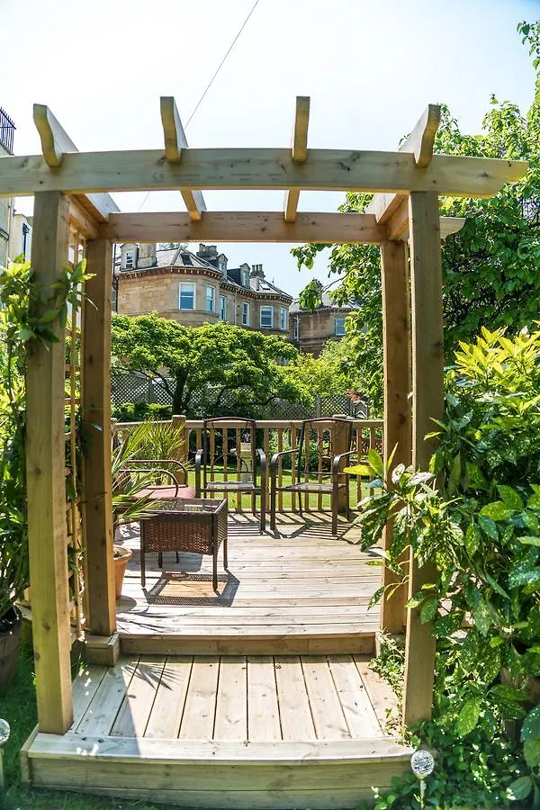 Oldfields House Bed & Breakfast Bath